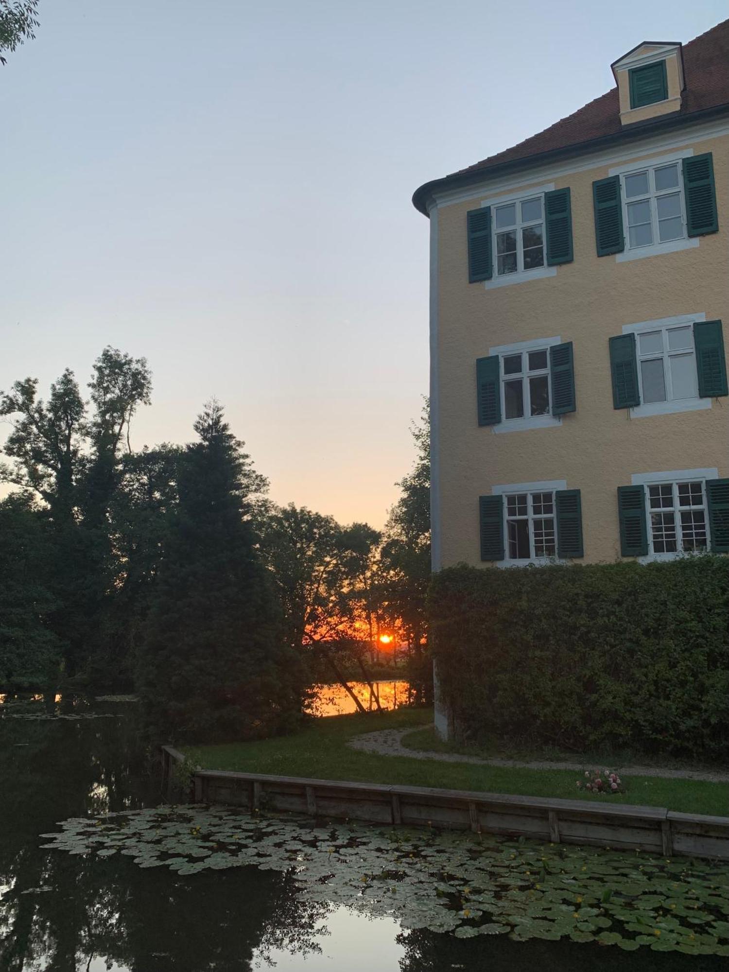 Wohnen Im Wasserschloss Sandizell Schrobenhausen Extérieur photo